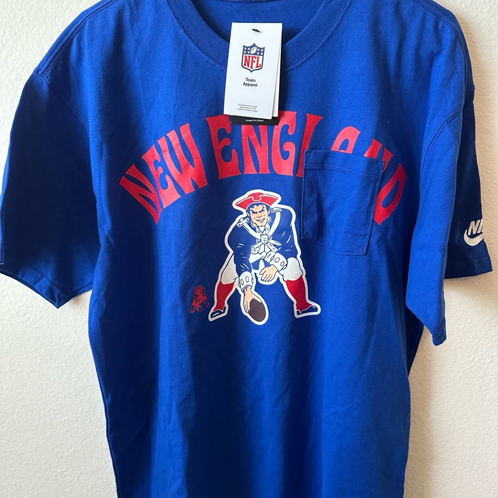 Nike NFL New England Patriots T-shirt men's size M